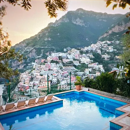 Cliffside Andrea Holiday home